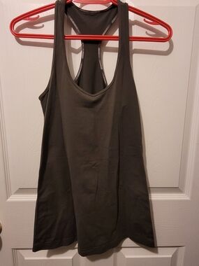Ptp 17 , Strerch To 19 Women’s Racerback Tank Top - Olive Green